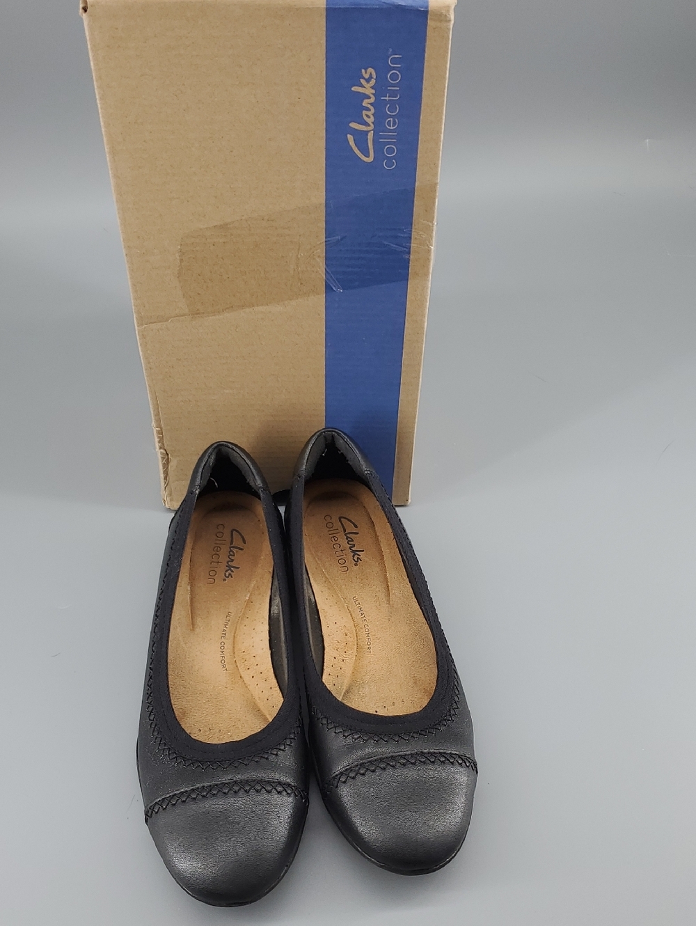 Clarks Sara Bay Women's Black Ballet Flats